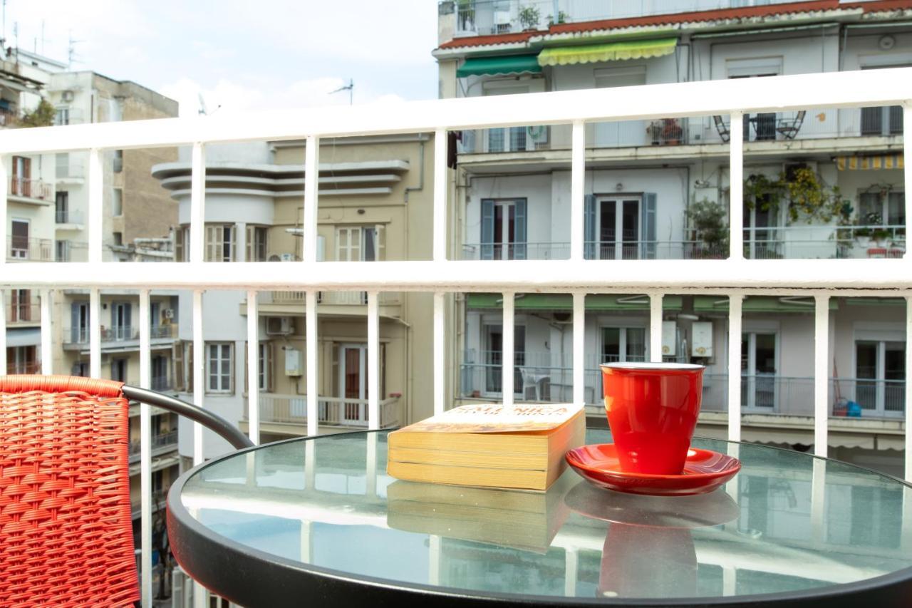 Downtown Luxury Boutique Suites : The Red Suite Thessaloniki Exterior photo